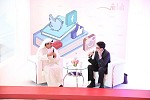 Top Newspaper Editor talks Social Media and News at SIBF