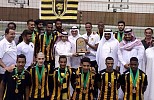 الحبابي يتوج طائرة الاتحاد بدرع دوري شباب الممتاز والميداليات الذهبية