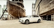 Bentayga – 20,000 مركبة تمثّل قمّة الفخامة في قطاع المركبات الرياضية متعدّدة الاستعمالات الفاخرة